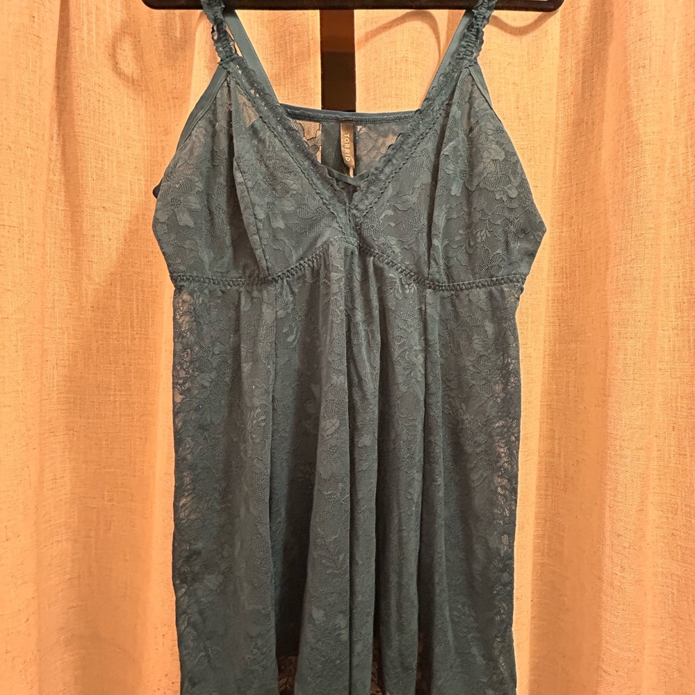Blue Lace Chemise with Adjustable Straps - Picture 3 of 5